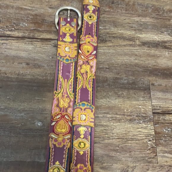 Lucky Brand Embroidered Genuine Leather Belt - Picture 5 of 7